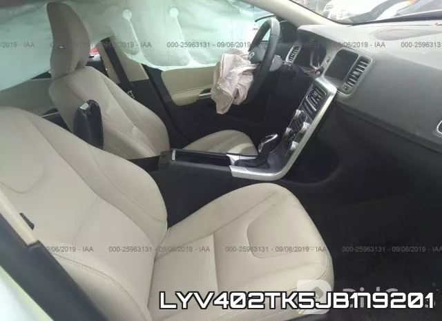 LYV402TK5JB179201 фото 5