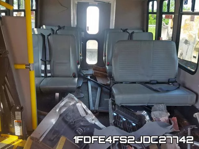 1FDFE4FS2JDC27742 фото 7