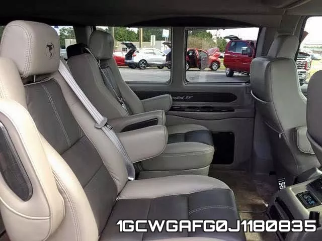 1GCWGAFG0J1180835 фото 7