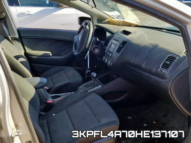3KPFL4A70HE137107 фото 6