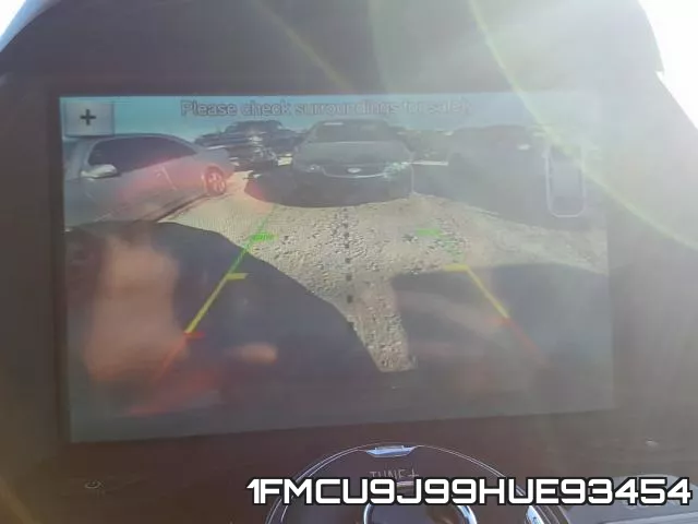 1FMCU9J99HUE93454 фото 9
