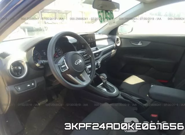 3KPF24AD0KE067656 фото 6