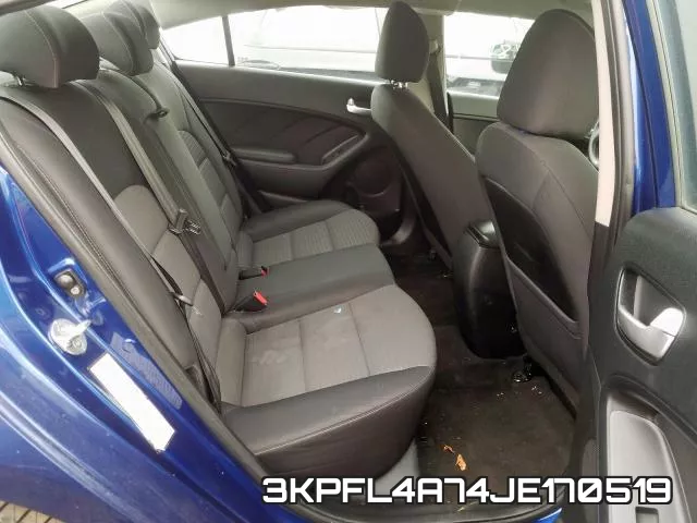 3KPFL4A74JE170519 фото 6