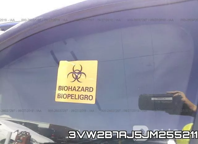 3VW2B7AJ5JM255211 фото 8