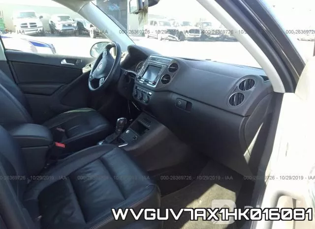 WVGUV7AX1HK016081 фото 6