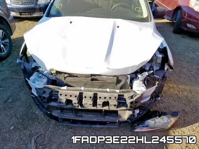 1FADP3E22HL245570 фото 10