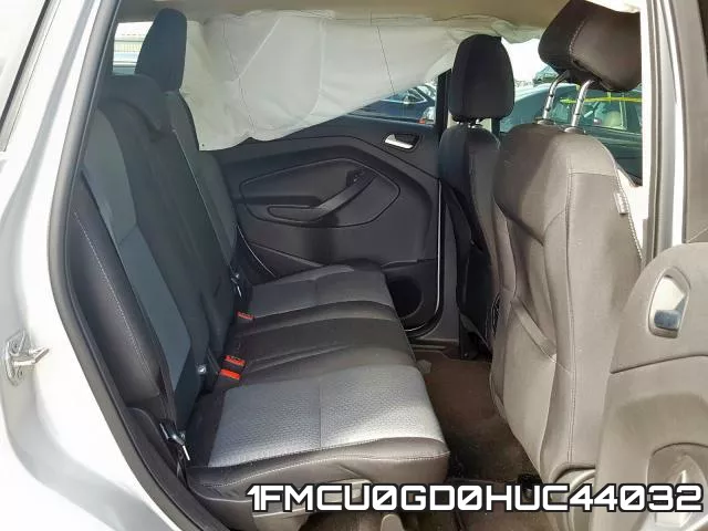1FMCU0GD0HUC44032 фото 4
