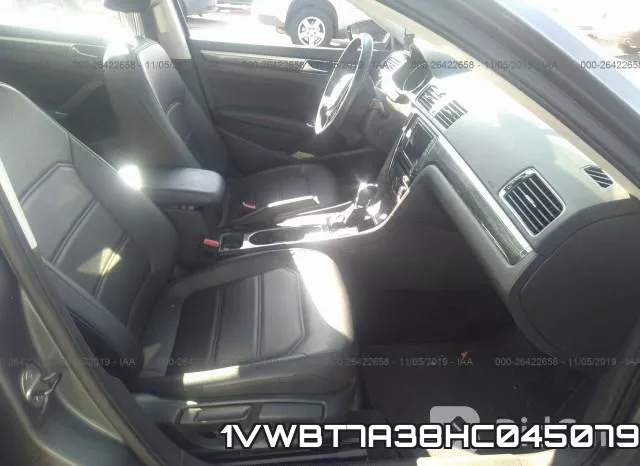 1VWBT7A38HC045079 фото 6