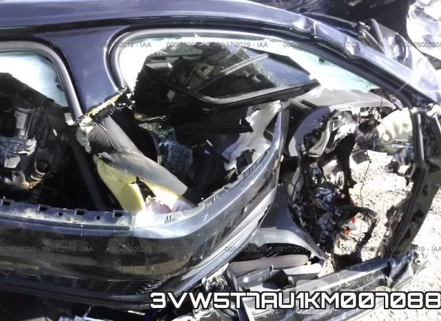 3VW5T7AU1KM007088 фото 4