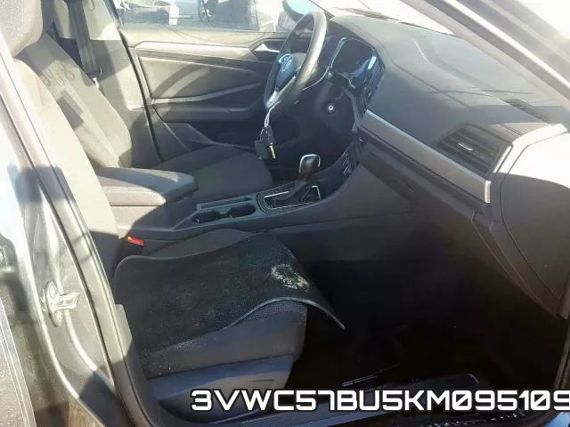 3VWC57BU5KM095109 фото 4