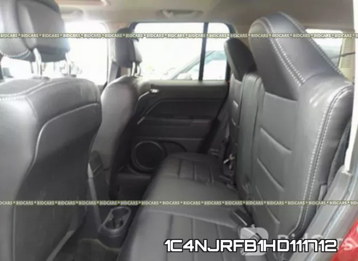 1C4NJRFB1HD111712 фото 9
