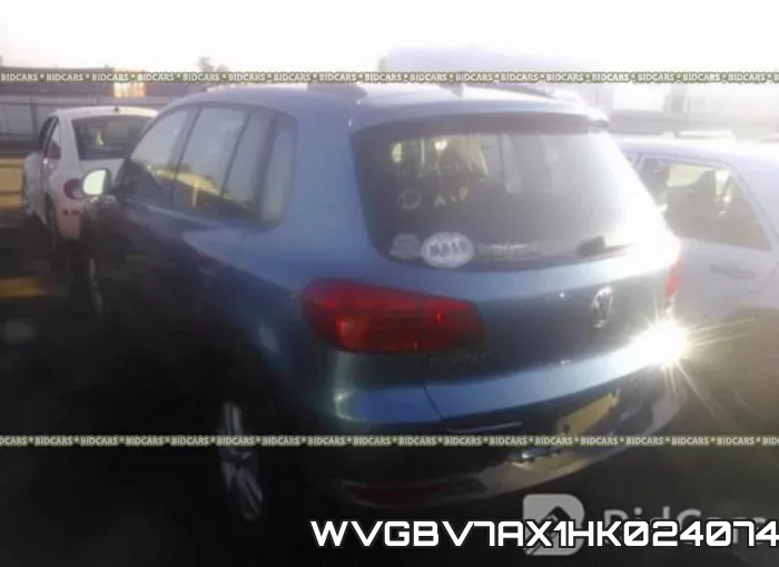 WVGBV7AX1HK024074 фото 4