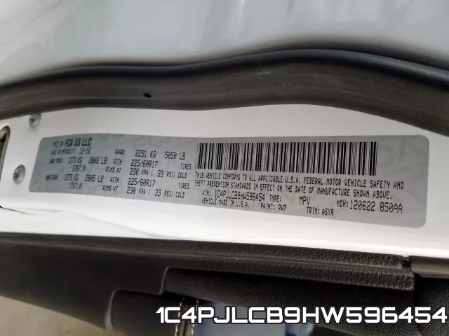 1C4PJLCB9HW596454 фото 2