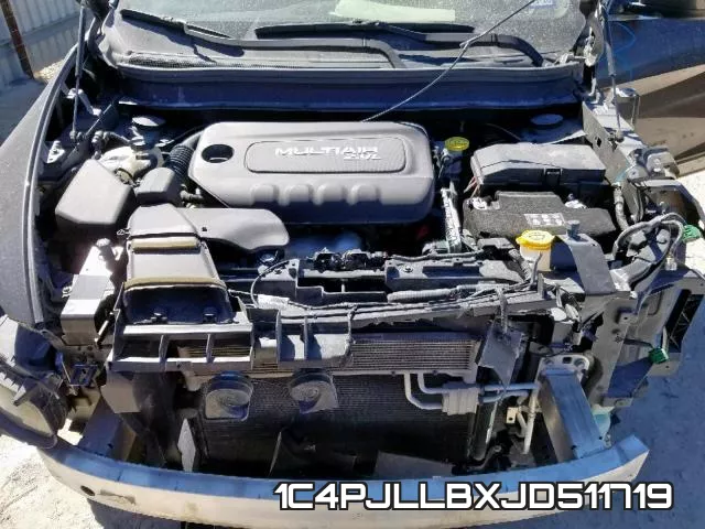 1C4PJLLBXJD511719 фото 8