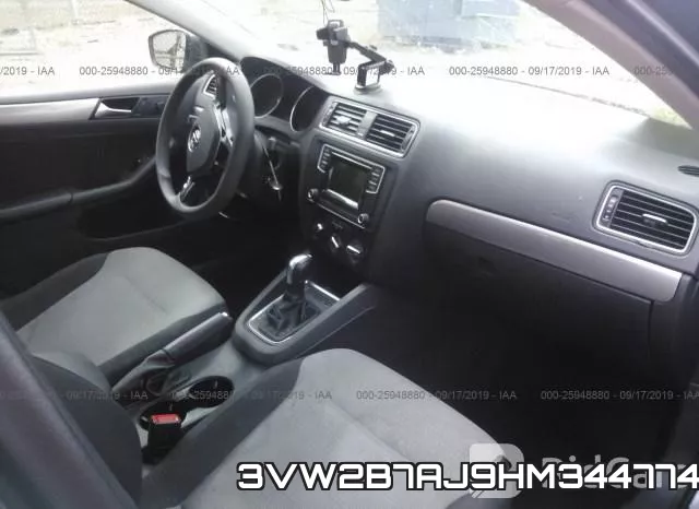 3VW2B7AJ9HM344774 фото 5