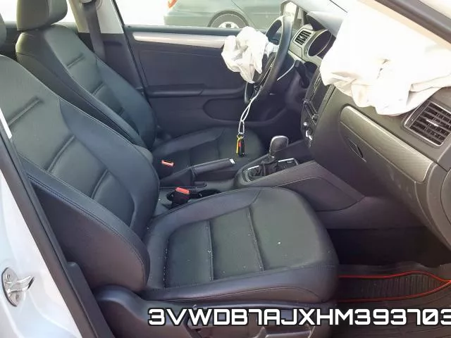 3VWDB7AJXHM393703 фото 6