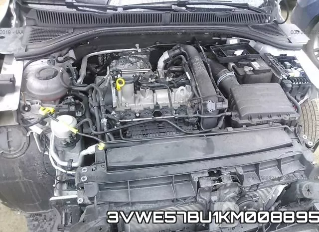 3VWE57BU1KM008895 фото 2