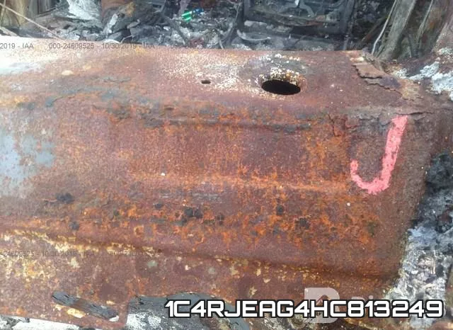 1C4RJEAG4HC813249 фото 8