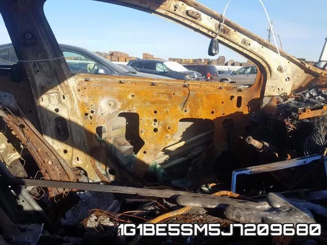 1G1BE5SM5J7209680 фото 6