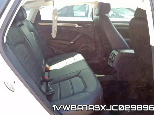 1VWBA7A3XJC029896 фото 6