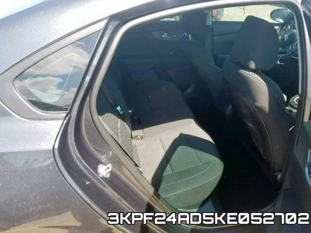 3KPF24AD5KE052702 фото 6