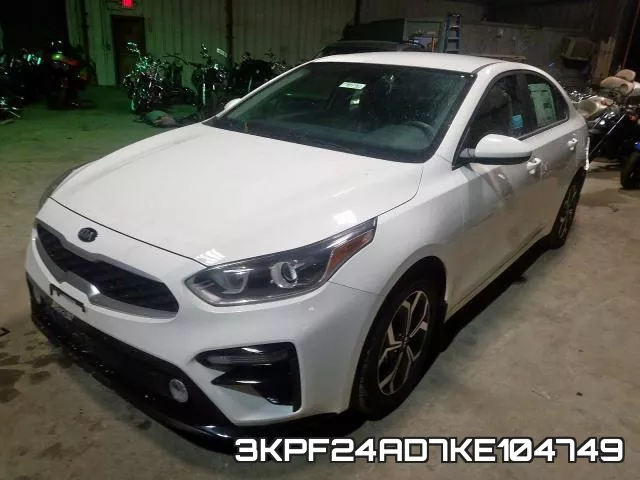 3KPF24AD7KE104749 фото 3