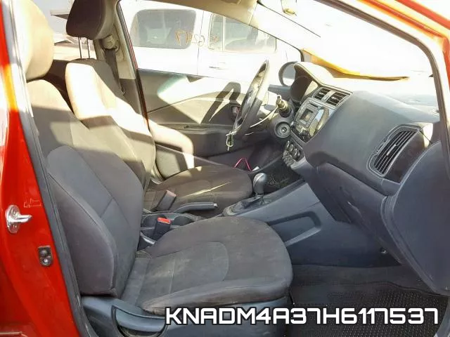 KNADM4A37H6117537 фото 6
