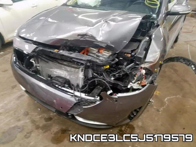 KNDCE3LC5J5179579 фото 10