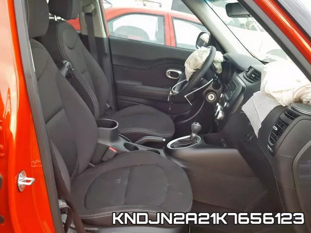 KNDJN2A21K7656123 фото 5