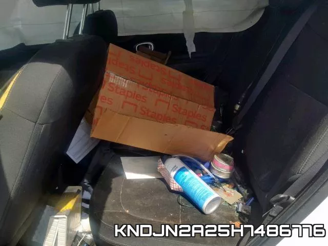 KNDJN2A25H7486776 фото 7