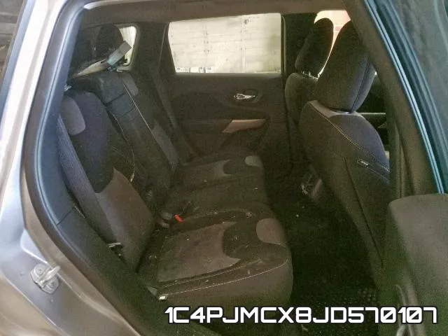 1C4PJMCX8JD570107 фото 6