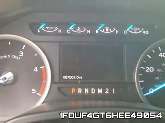 1FDUF4GT6HEE49054 фото 8