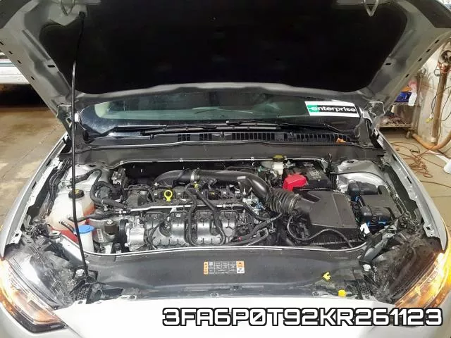 3FA6P0T92KR261123 фото 8