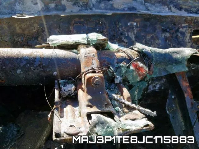 MAJ3P1TE8JC175883 фото 8