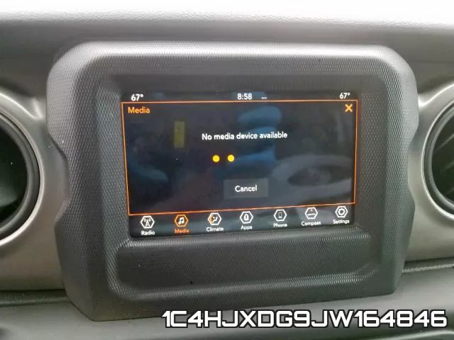1C4HJXDG9JW164846 фото 10