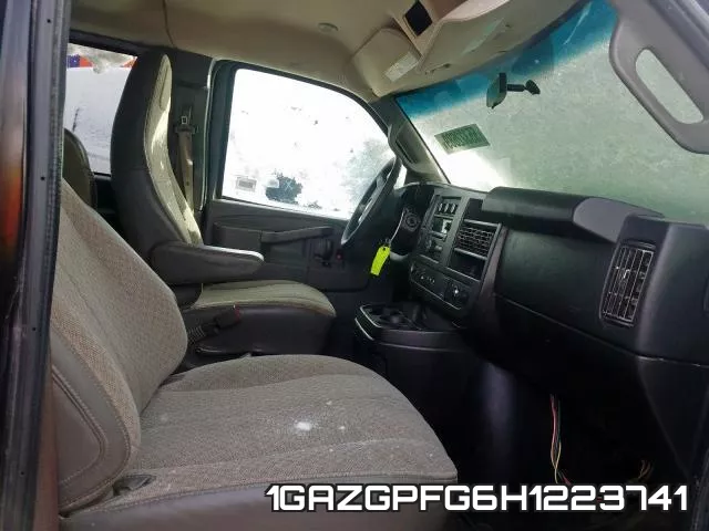 1GAZGPFG6H1223741 фото 6