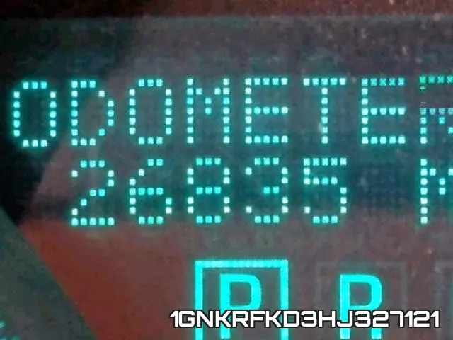 1GNKRFKD3HJ327121 фото 9
