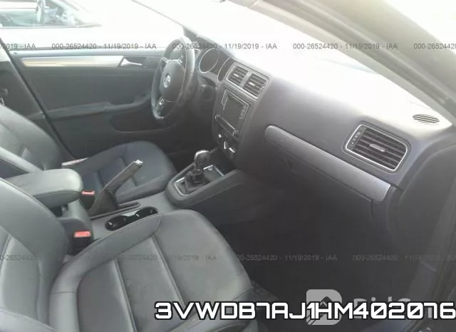 3VWDB7AJ1HM402076 фото 3