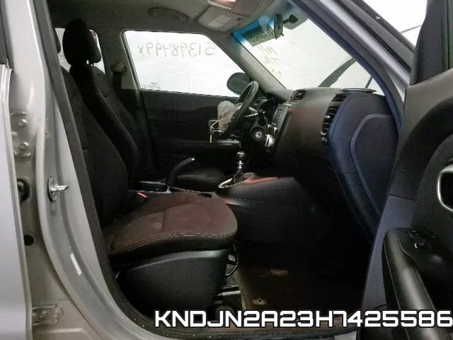 KNDJN2A23H7425586 фото 6