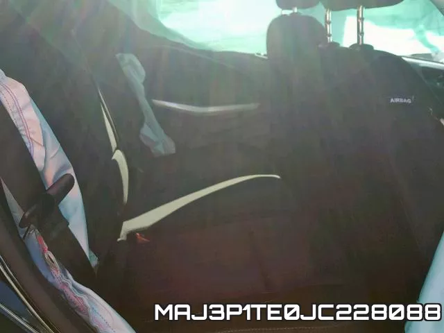 MAJ3P1TE0JC228088 фото 7