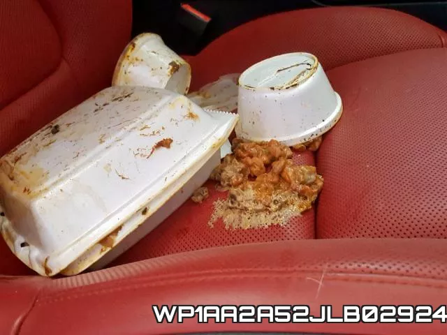 WP1AA2A52JLB02924 фото 9