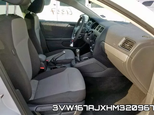 3VW167AJXHM320967 фото 4