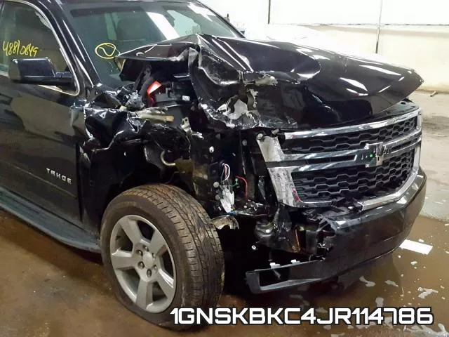 1GNSKBKC4JR114786 фото 8