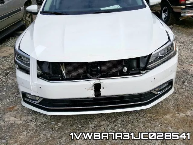 1VWBA7A31JC028541 фото 10