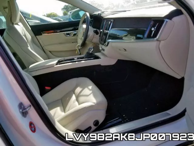LVY982AK8JP007923 фото 5