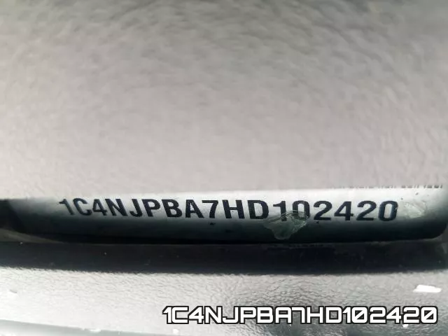 1C4NJPBA7HD102420 фото 2