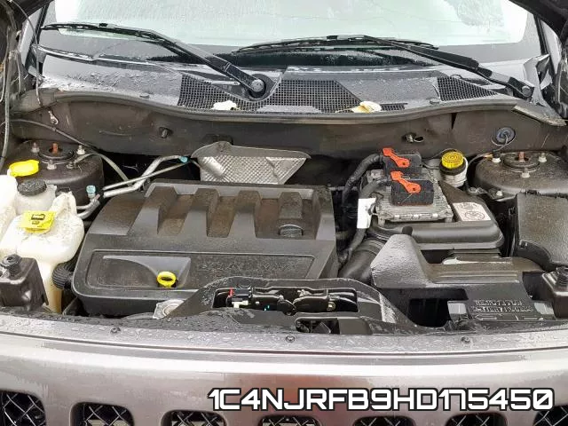 1C4NJRFB9HD175450 фото 8