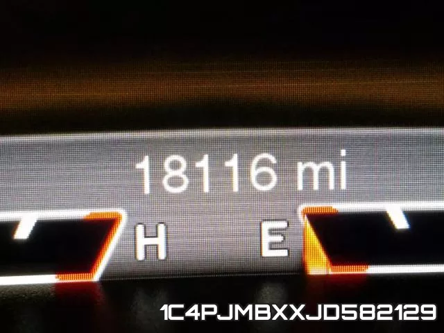 1C4PJMBXXJD582129 фото 7
