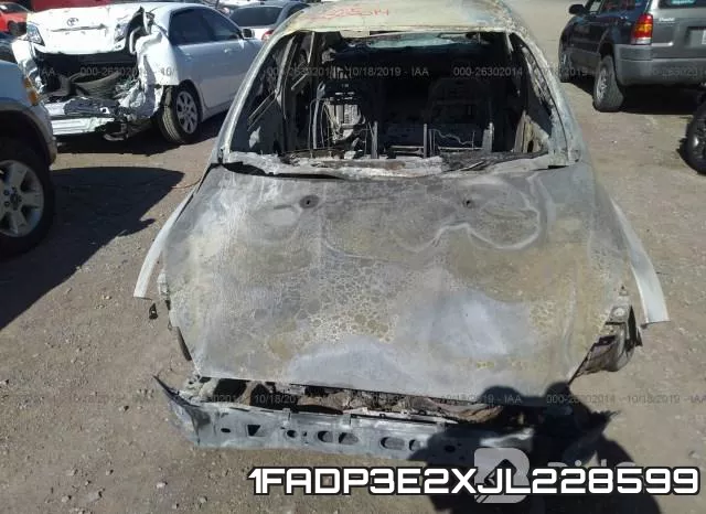 1FADP3E2XJL228599 фото 6