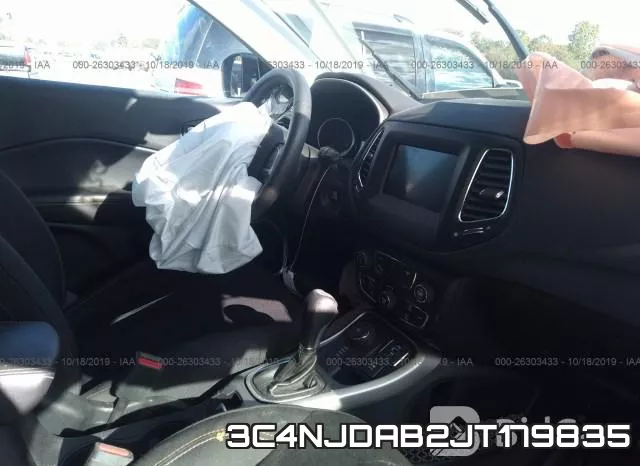 3C4NJDAB2JT179835 фото 6